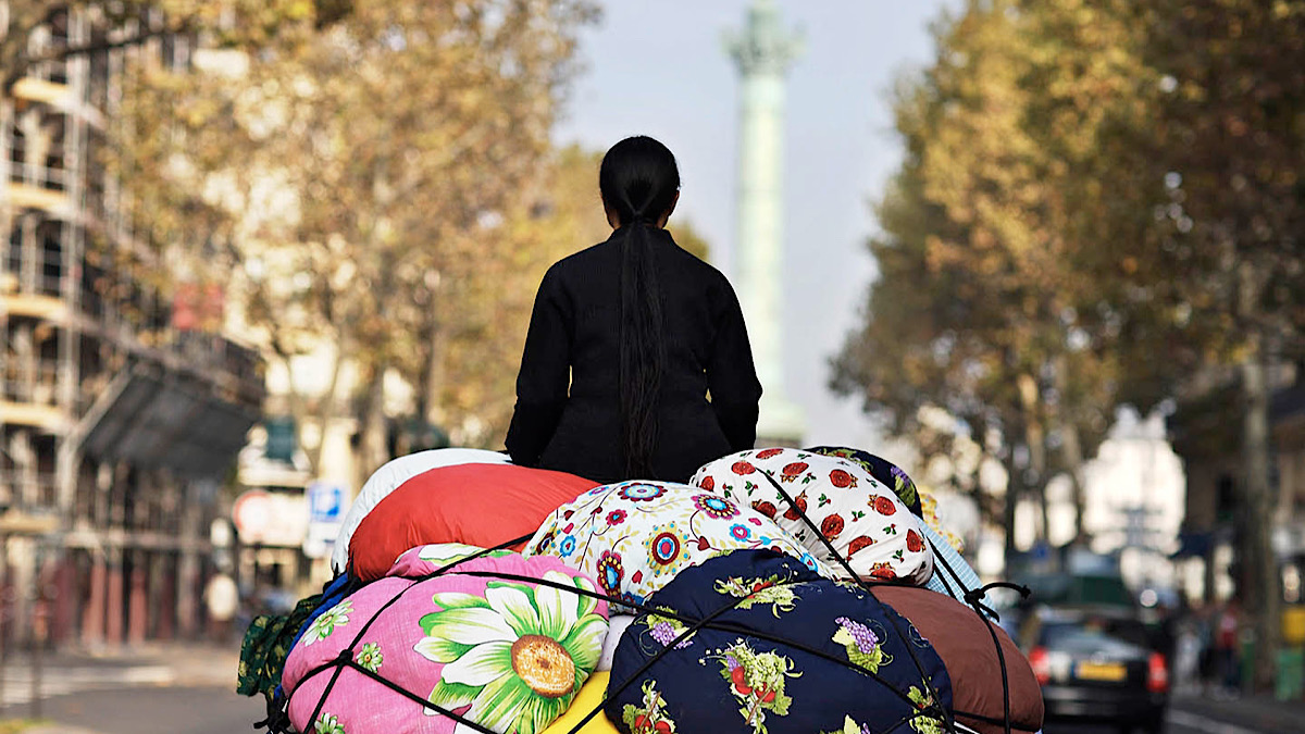 Kimsooja, Bottari Truck – Migrateurs, 2007/2009 Courtesy of the artist and Axel Vervoordt Gallery.